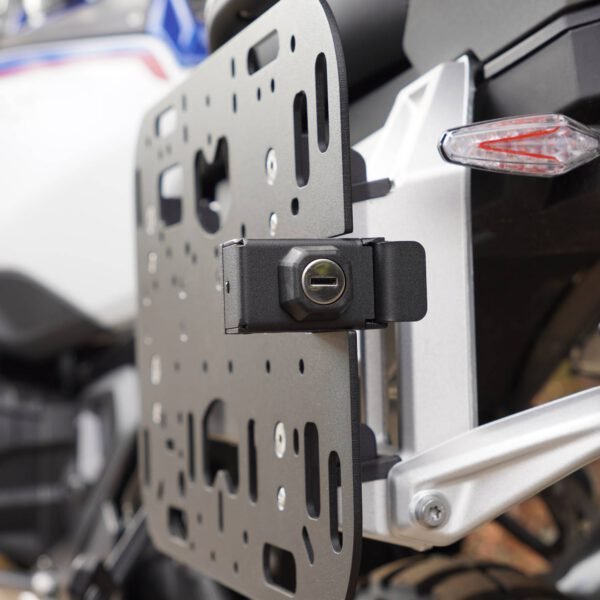 Adaptador maletas Mosko, Rhinowalk & Kriega para anclaje original R 1300 GS Adv (V1)