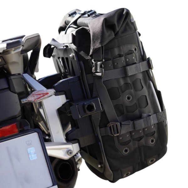 rackless_plate_v4_9 Adaptador maletas Mosko (sin cuña/wedge) para anclaje original R 1300 GS Adv (V4)