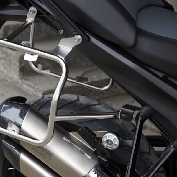 Anclaje maletas laterales BMW R 1300 GS