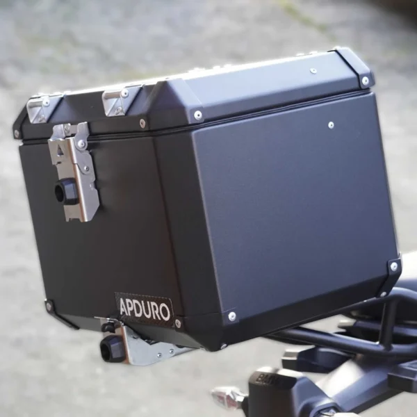 apduro-black-topcase-bmw-locks-gs-1300 Top case Apduro BMW R 1300 GS para soporte original (no Vario)